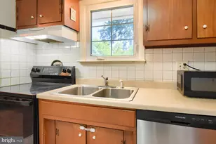 113 S Orange St, Carlisle, PA 17013 - Photo 8