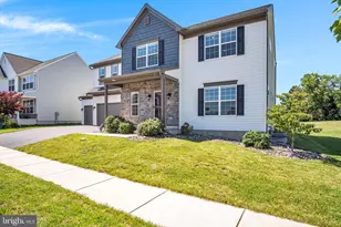 223 Wright Dr, Mechanicsburg, PA 17055 - Photo 2