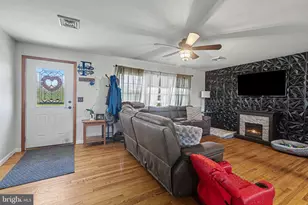 2187 Newville Rd, Carlisle, PA 17015 - Photo 10