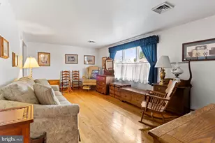 1516 Hemlock Ave, Carlisle, PA 17013 - Photo 8