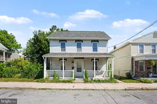 20 W Factory St, Mechanicsburg, PA 17055 - Photo 2