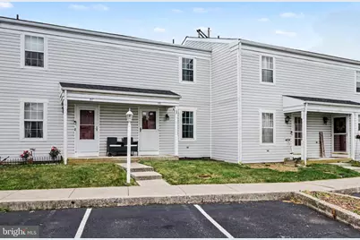 819 Old Silver Spring Road, Mechanicsburg, PA 17055 - Photo 2
