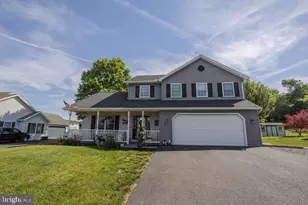 117 Milky Way, Shippensburg, PA 17257 - Photo 2