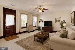 118 E Keller St, Mechanicsburg, PA 17055 - Photo 4