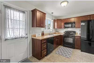 439 Meeting House Spring Road, Carlisle, PA 17013 - Photo 4