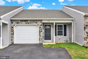 137 Sable Dr, Carlisle, PA 17013 - Photo 1