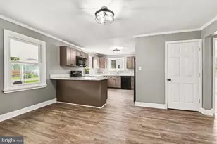 203 Pine Rd, Mount Holly Springs, PA 17065 - Photo 8