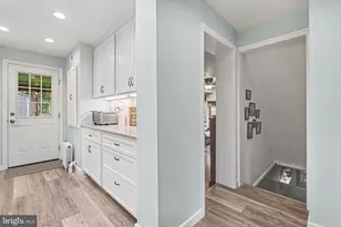 1707 Lincoln Dr, Camp Hill, PA 17011 - Photo 8