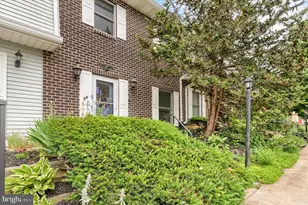 69 Drexel Pl, New Cumberland, PA 17070 - Photo 4