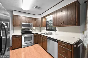1 Pamela Dr, Mechanicsburg, PA 17050 - Photo 16