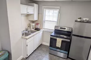 228 S West St, Carlisle, PA 17013 - Photo 28