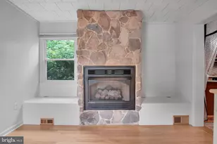 13 Rockaway Dr, Camp Hill, PA 17011 - Photo 10