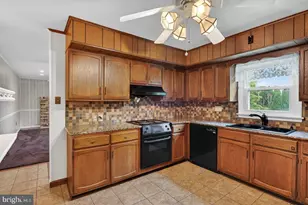 426 Sioux Dr, Mechanicsburg, PA 17050 - Photo 8