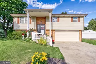 1917 Douglas Dr, Carlisle, PA 17013 - Photo 1