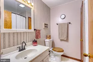 1917 Douglas Dr, Carlisle, PA 17013 - Photo 14