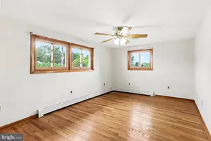 303 Airport Dr, Carlisle, PA 17013 - Photo 14