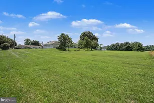 303 Airport Dr, Carlisle, PA 17013 - Photo 32
