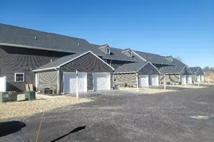 2 Skip Ln, Carlisle, PA 17013 - Photo 12