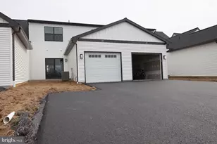 313 Estate Dr, Mechanicsburg, PA 17055 - Photo 32