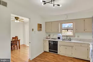 103 Kim Acres Dr, Mechanicsburg, PA 17055 - Photo 6