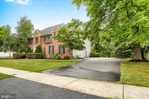 1302 King Arthur Dr, Mechanicsburg, PA 17050 - Photo 4