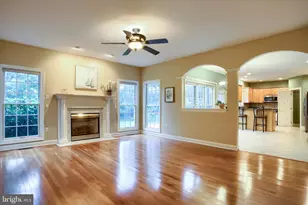 1302 King Arthur Dr, Mechanicsburg, PA 17050 - Photo 26