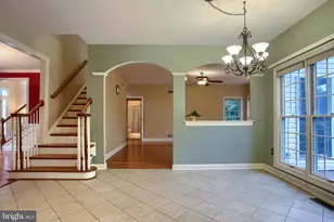 1302 King Arthur Dr, Mechanicsburg, PA 17050 - Photo 18