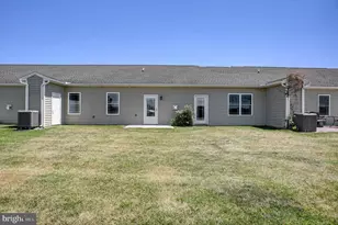 103 Blackbird Ln, Shippensburg, PA 17257 - Photo 38