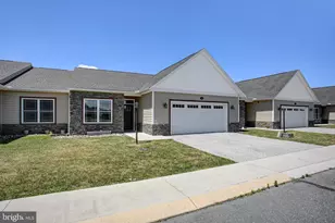 103 Blackbird Ln, Shippensburg, PA 17257 - Photo 4
