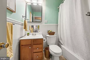 19 Gale Rd, Camp Hill, PA 17011 - Photo 16