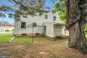6054 Edward Dr, Mechanicsburg, PA 17050 - Photo 32