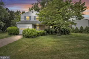 6054 Edward Dr, Mechanicsburg, PA 17050 - Photo 1