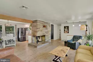 15 Center Dr, Camp Hill, PA 17011 - Photo 4