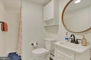 15 Center Dr, Camp Hill, PA 17011 - Photo 32
