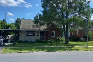 4908 Delbrook Rd, Mechanicsburg, PA 17050 - Photo 1