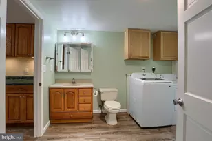 105 Elk Dr, Carlisle, PA 17015 - Photo 10