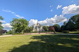 13 Southwatch Ln, Mechanicsburg, PA 17050 - Photo 2