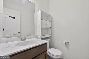 387 Reserve Ln, Mechanicsburg, PA 17050 - Photo 18