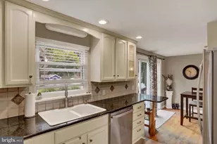 620 Walton St, Lemoyne, PA 17043 - Photo 6
