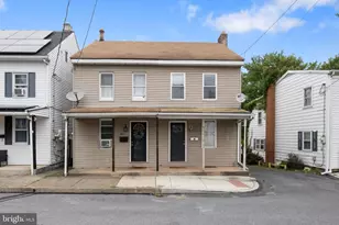 521 1/2 Market St, New Cumberland, PA 17070 - Photo 2