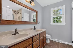 1022 Chelmsford Dr, Mechanicsburg, PA 17050 - Photo 20