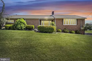 1257 Rossmoyne Rd, Mechanicsburg, PA 17055 - Photo 1
