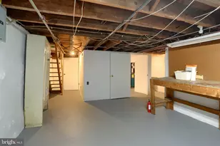 9 S Washington St, Mechanicsburg, PA 17055 - Photo 30