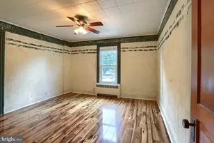 9 S Washington St, Mechanicsburg, PA 17055 - Photo 24