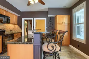 9 S Washington St, Mechanicsburg, PA 17055 - Photo 14