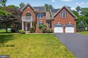 16 Foxwood Blvd, Mechanicsburg, PA 17050 - Photo 1