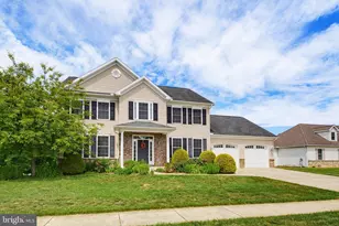 171 Pine Creek Dr, Carlisle, PA 17013 - Photo 2
