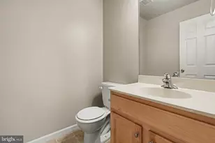 1247 Cross Creek Dr, Mechanicsburg, PA 17050 - Photo 16