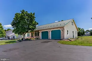 65 Walnut Dale Rd, Shippensburg, PA 17257 - Photo 2