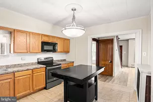 316 Walnut St, Boiling Springs, PA 17007 - Photo 20